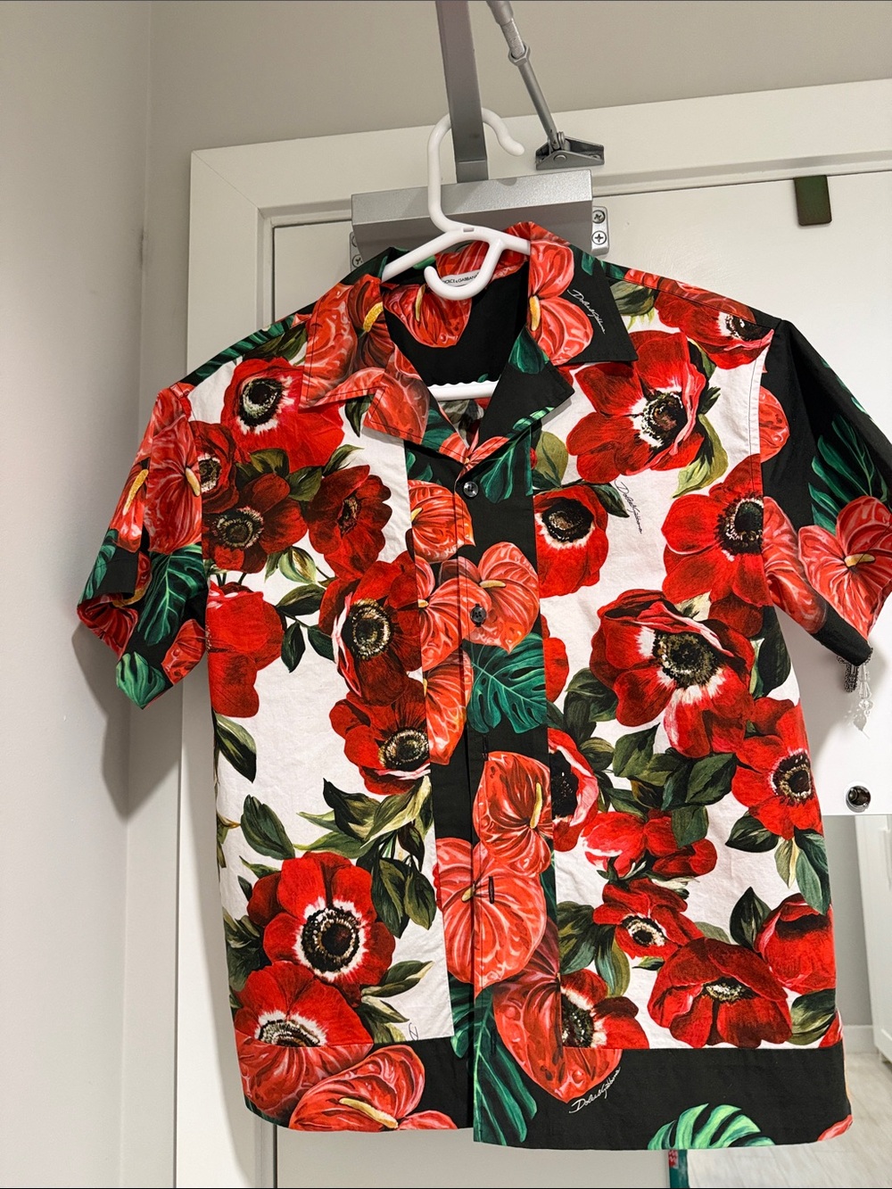 Dolce & Gabbana Red Floral Short-Sleeve Button-Up Shirt